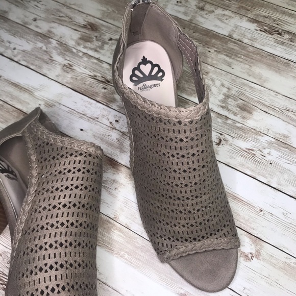 Fergalicous | Heels - Picture 4 of 5